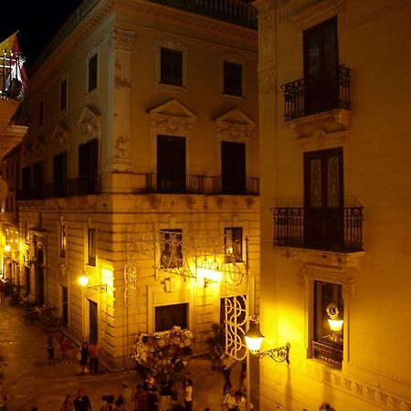 B&B Arco Dell'Orologio Trapani Exteriör bild