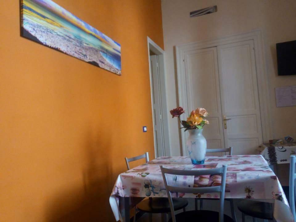 B&B Arco Dell'Orologio Trapani Exteriör bild